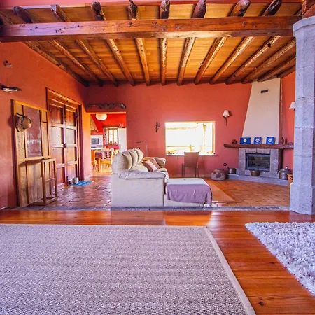 Mountain Hideaway House In *
