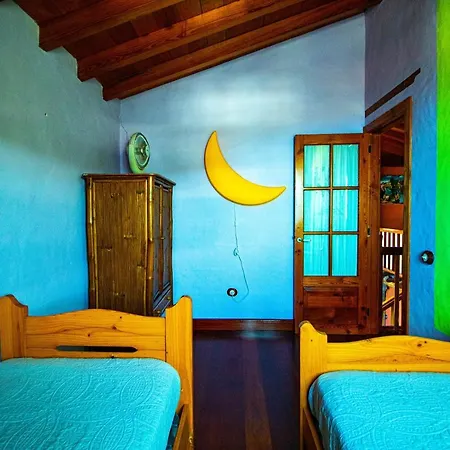 Villa Mountain Hideaway House In