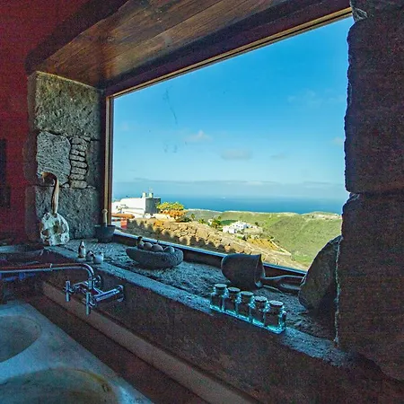 Mountain Hideaway House In Moya Moya (Gran Canaria)